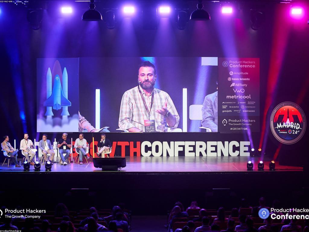 ការវិភាគកម្មវិធីសម័យថ្មី