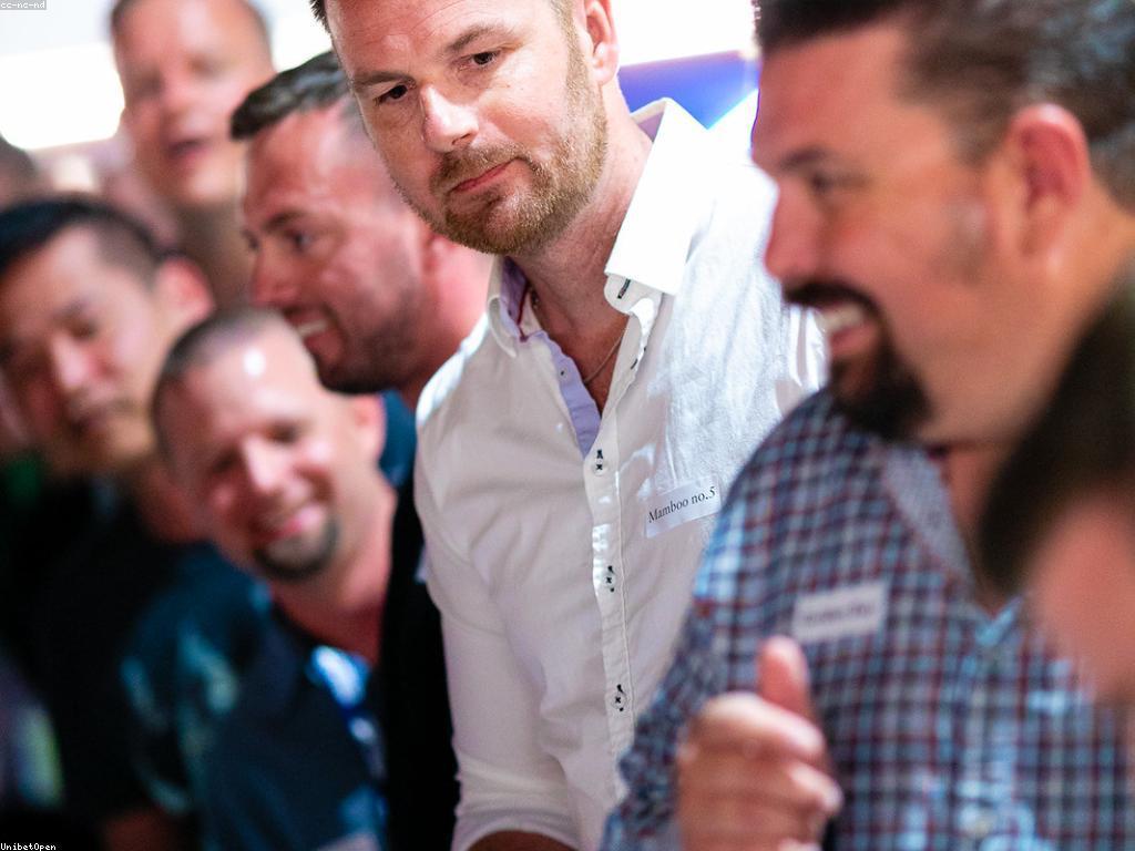 ការអភិវឌ្ឍន៍នៃអាកាសចរណ៍កាស៊ីណូ